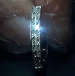 Genuine Diamond Pave Hoop Earrings Z5